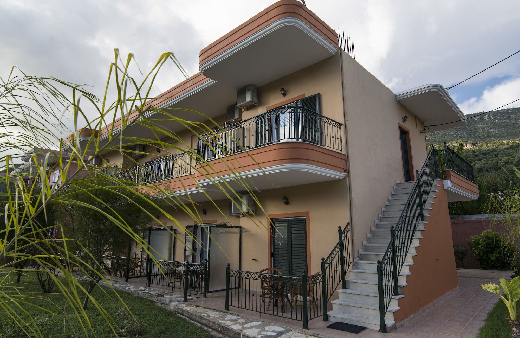 Dimas V House Aparthotel Párga Exterior foto